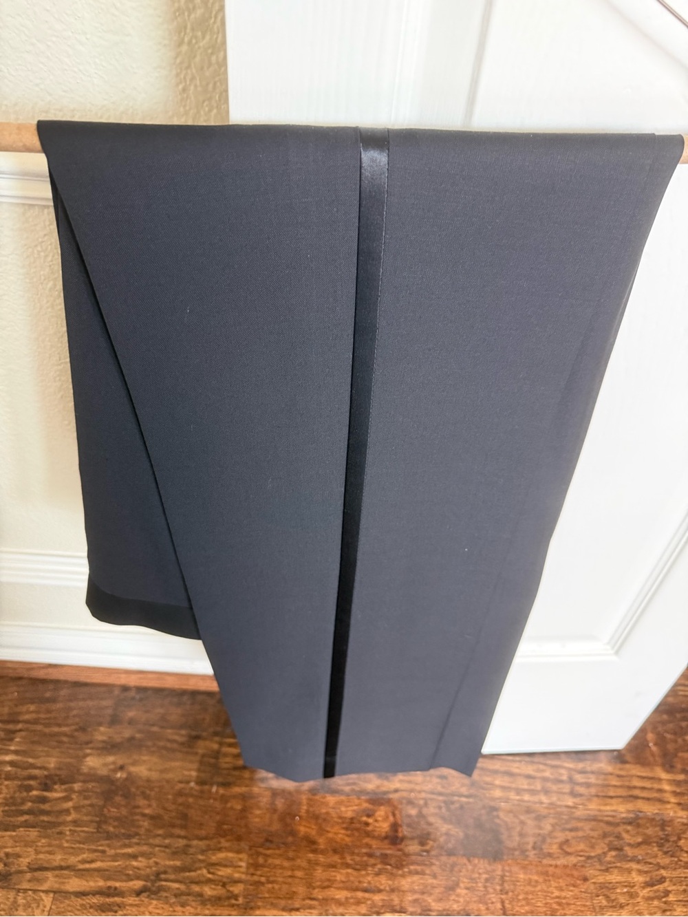 Zanetti tuxedo 40R, Alton Lane pants, tuxedo shirt - Picture 3 of 10